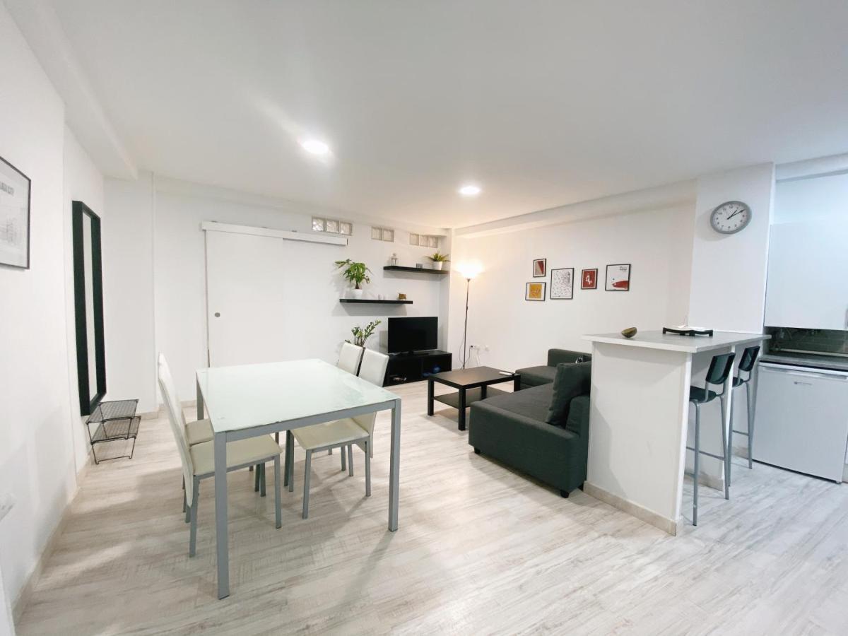 Gmc Turistics - Great For Groups & Families Apartment Malaga